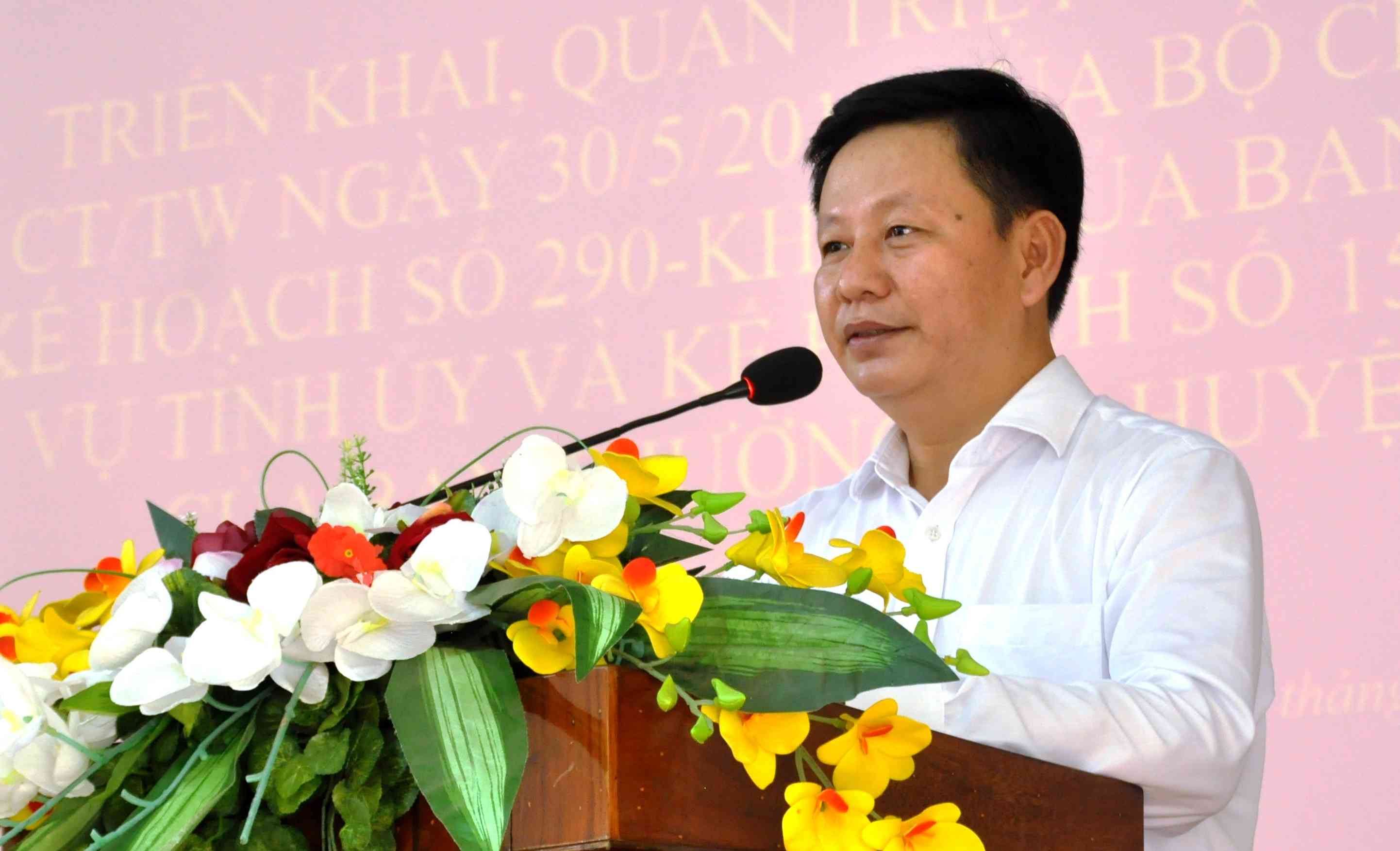 Phó Bí thư Thường trực Huyện ủy - Huỳnh Phước Sang phát biểu chỉ đạo Hội nghị.jpg