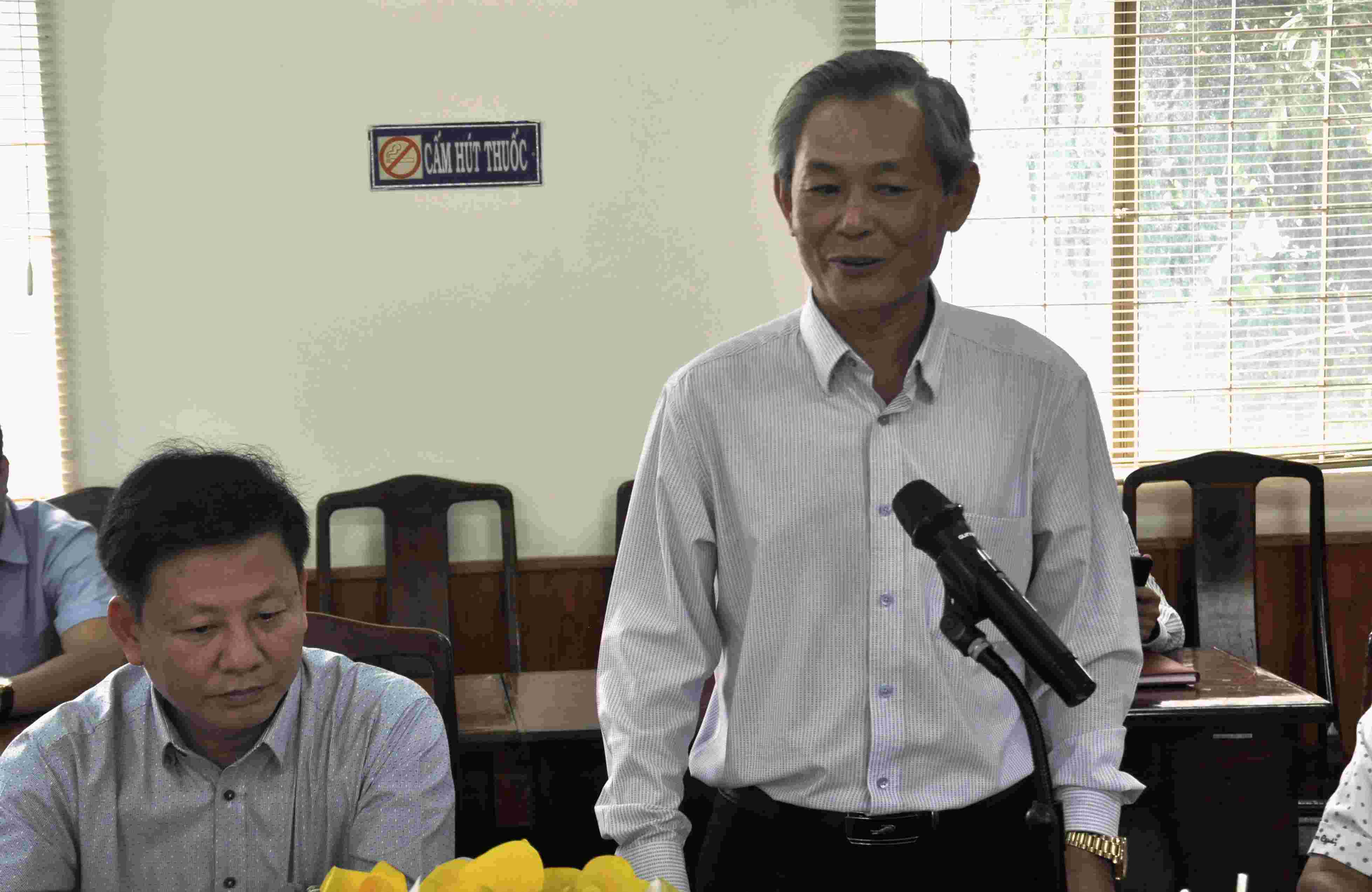 đồng chí Nguyễn Trung Thành phát biểu tại Hội nghị.jpg